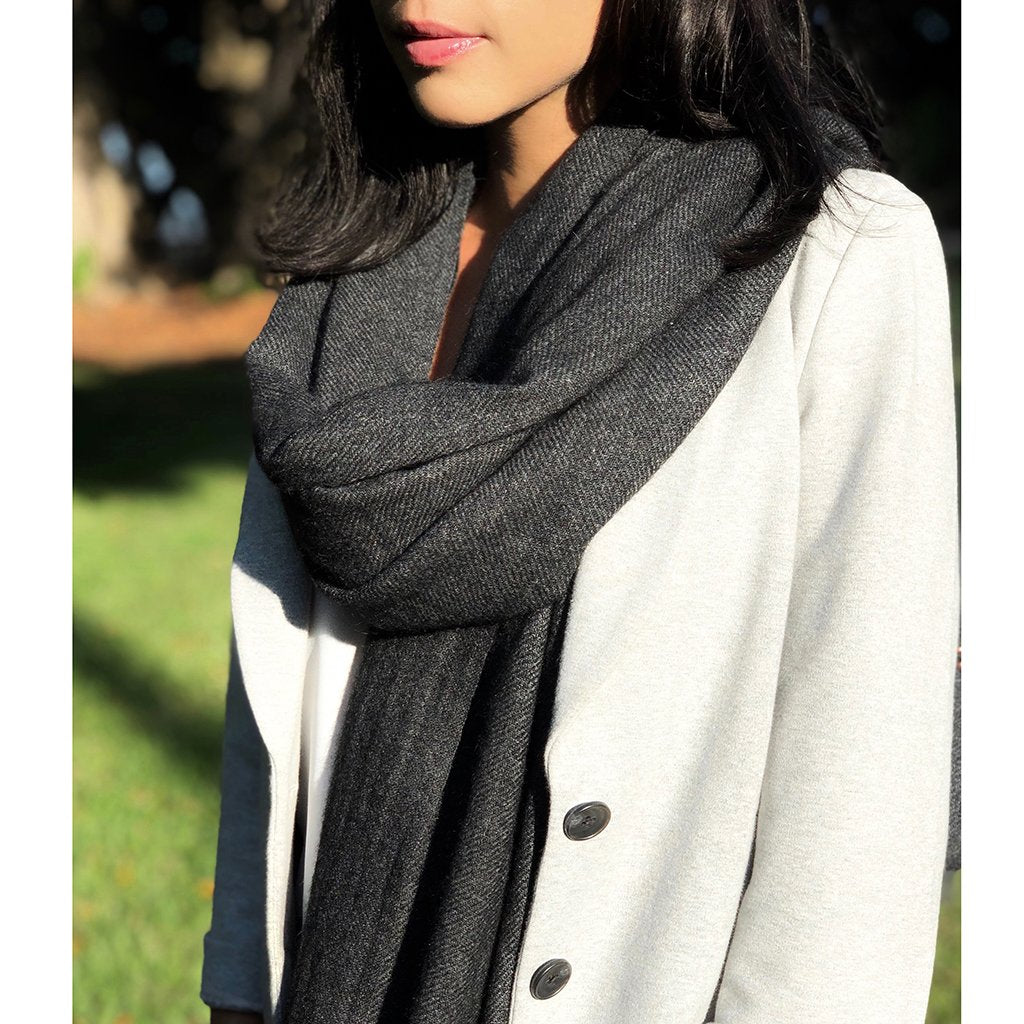 Black Handloomed Cashmere Scarf - Premium Winter Fashion for Men & Women